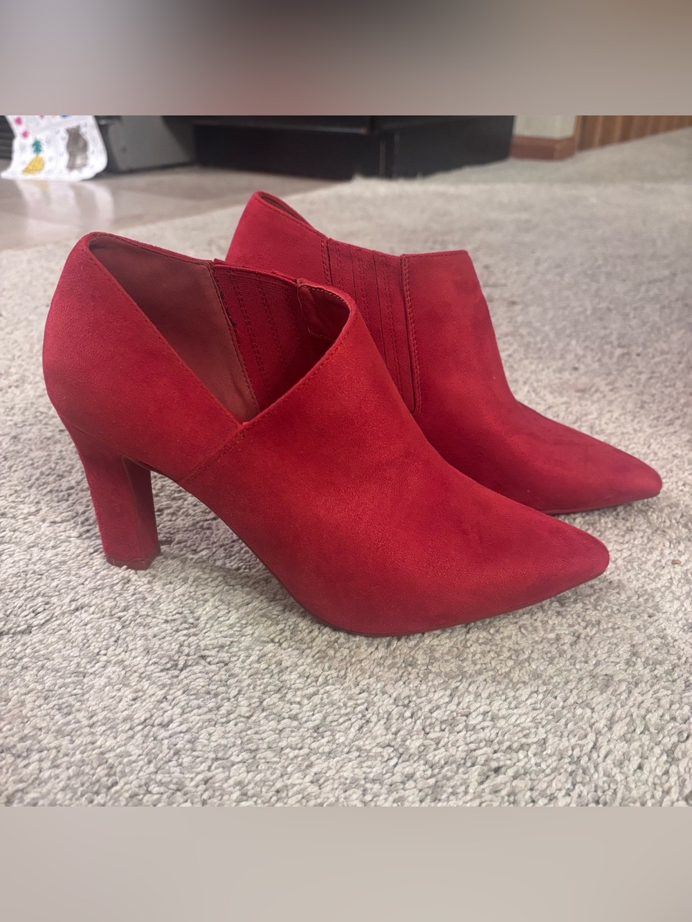 Michael Shannon Red Faux Suede Asymmetrical Ankle Booties Block Heel Size 9
